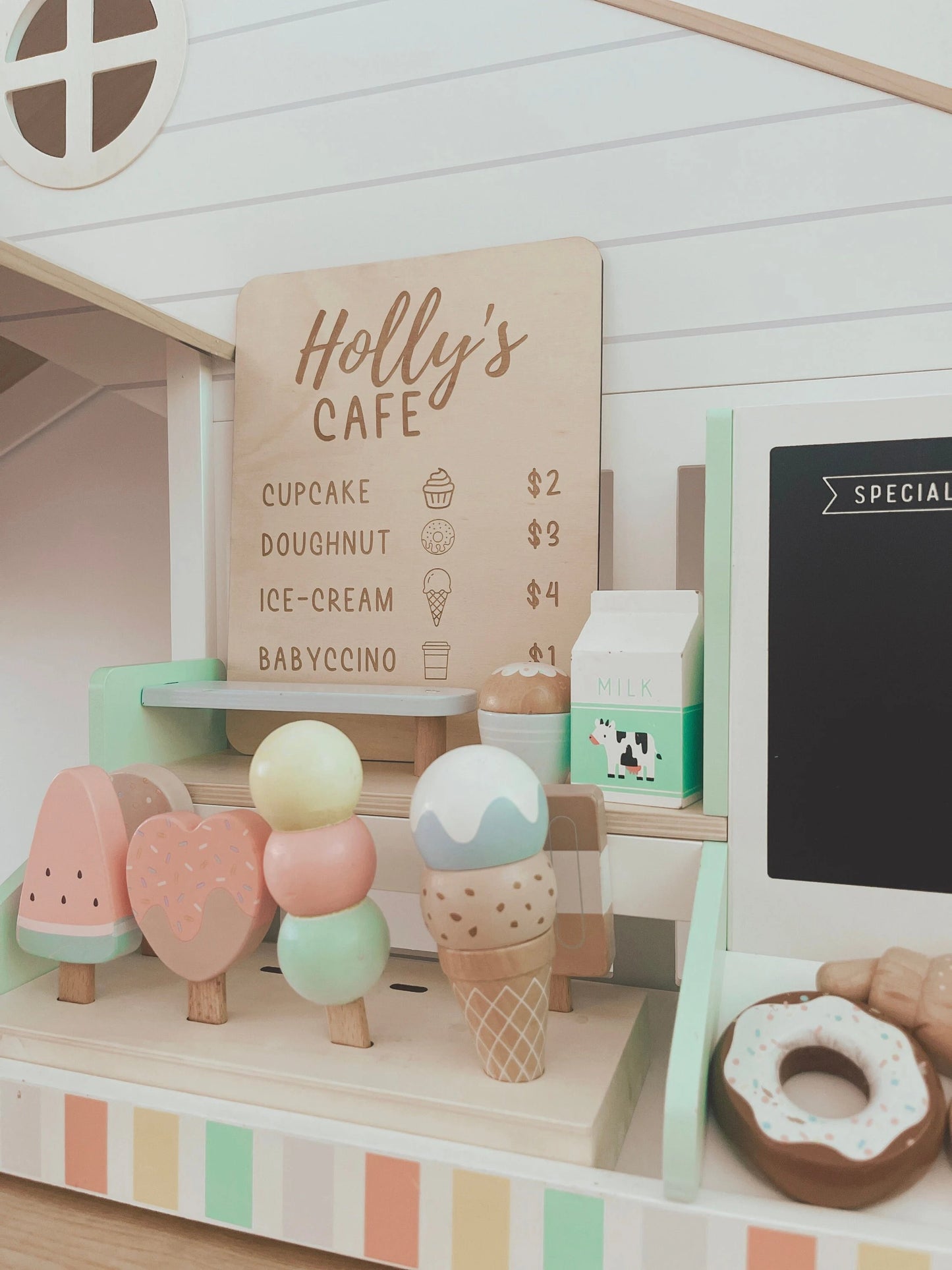 Personalised kids cafe sign