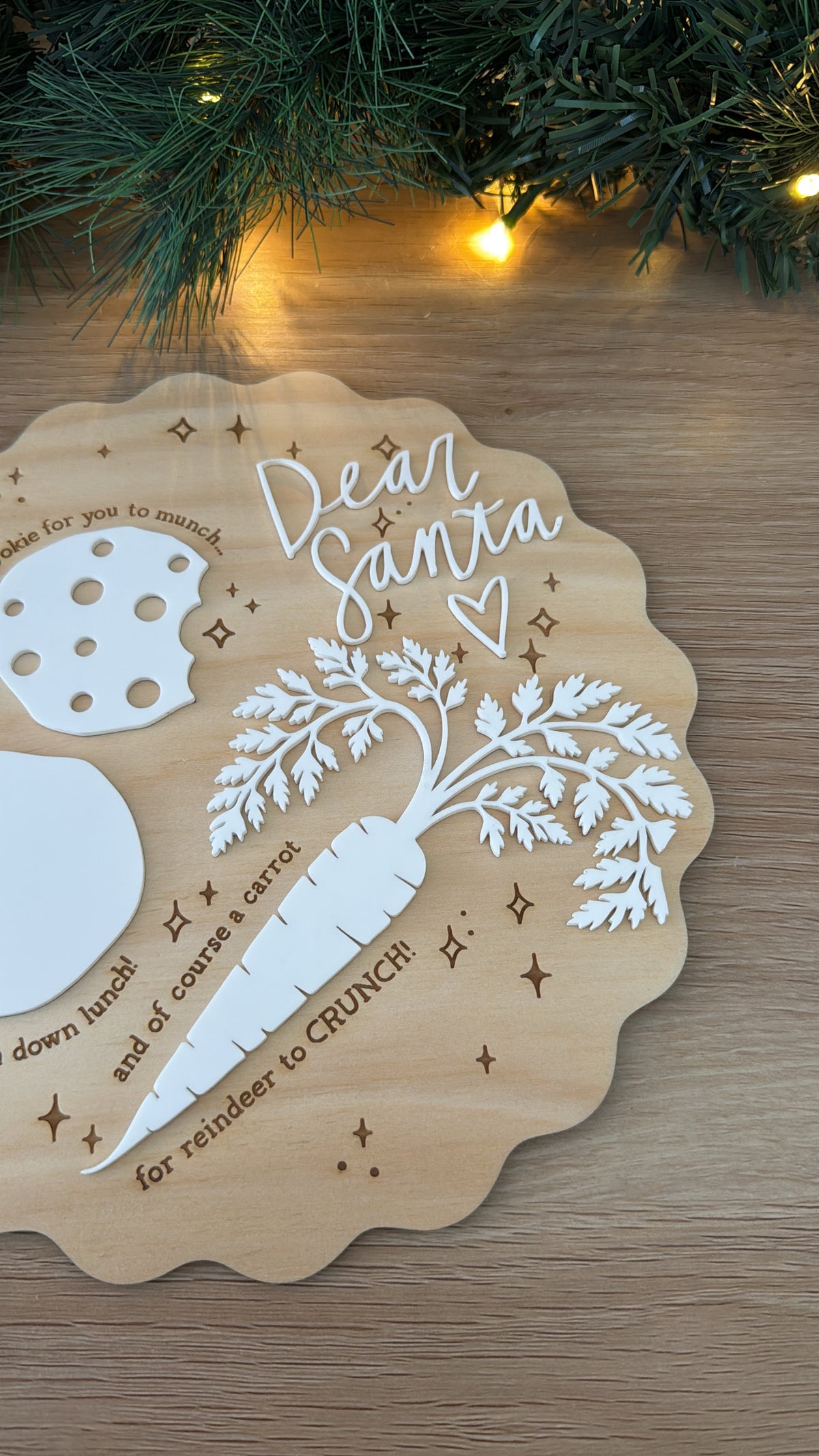 Scalloped Santa Tray Keepsake